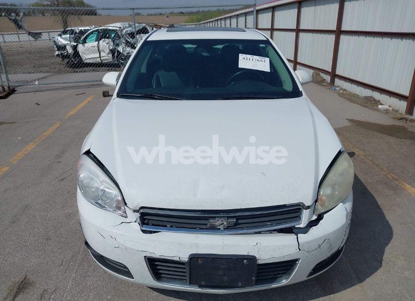 Photo 12 of 2011 Chevrolet Impala LT (VIN 2G1WG5EKXB1286498)