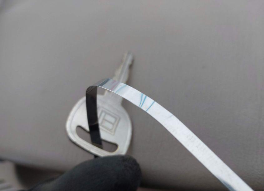 Photo 11 of 2005 Chevrolet Impala LS (VIN 2G1WH52K159353643)