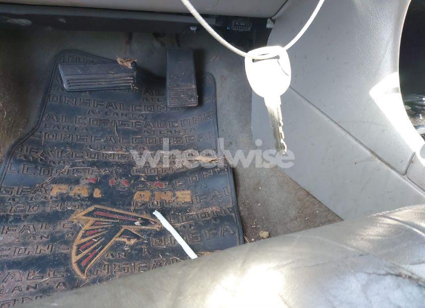 Photo 11 of 2004 Chevrolet Impala LS (VIN 2G1WH52K249135113)