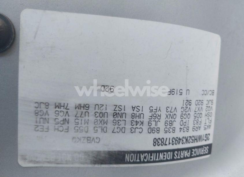 Photo 9 of 2004 Chevrolet Impala LS (VIN 2G1WH52K349317838)