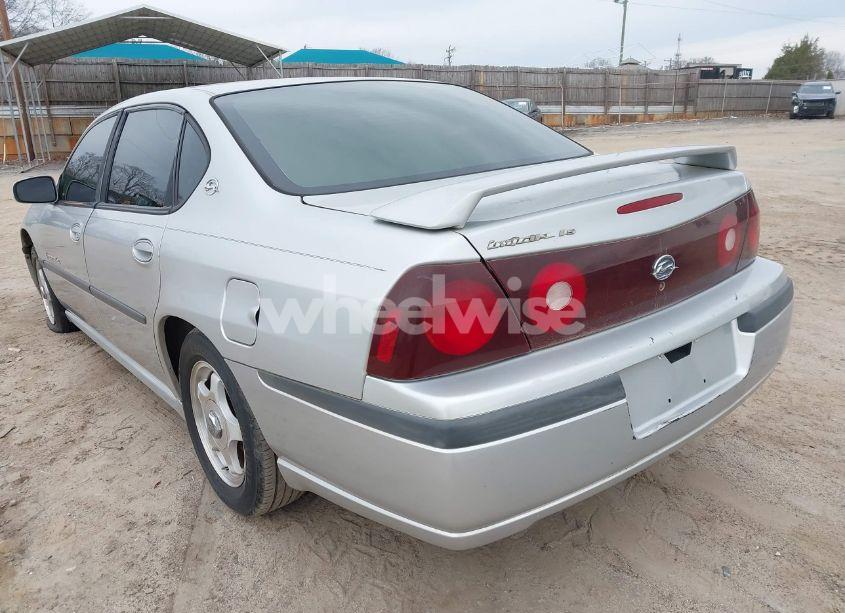 Photo 3 of 2000 Chevrolet Impala LS (VIN 2G1WH55K5Y9199535)