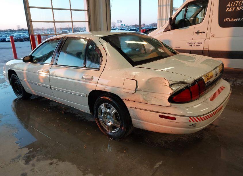 Photo 3 of 2000 Chevrolet Lumina (VIN 2G1WL52J0Y1185387)