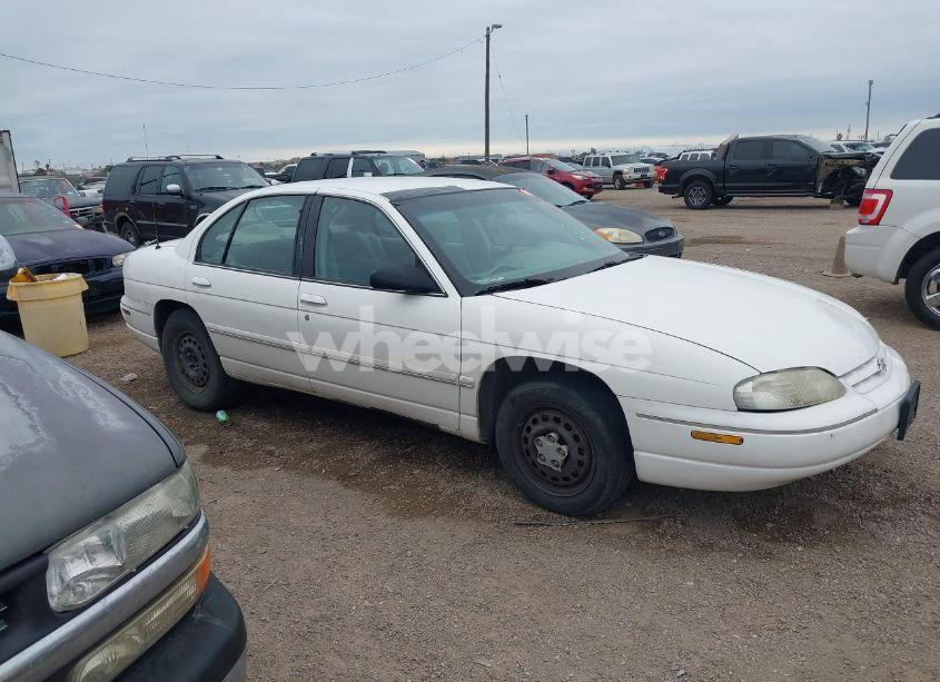 2001 Chevrolet Lumina (VIN 2G1WL52J911217517) main photo