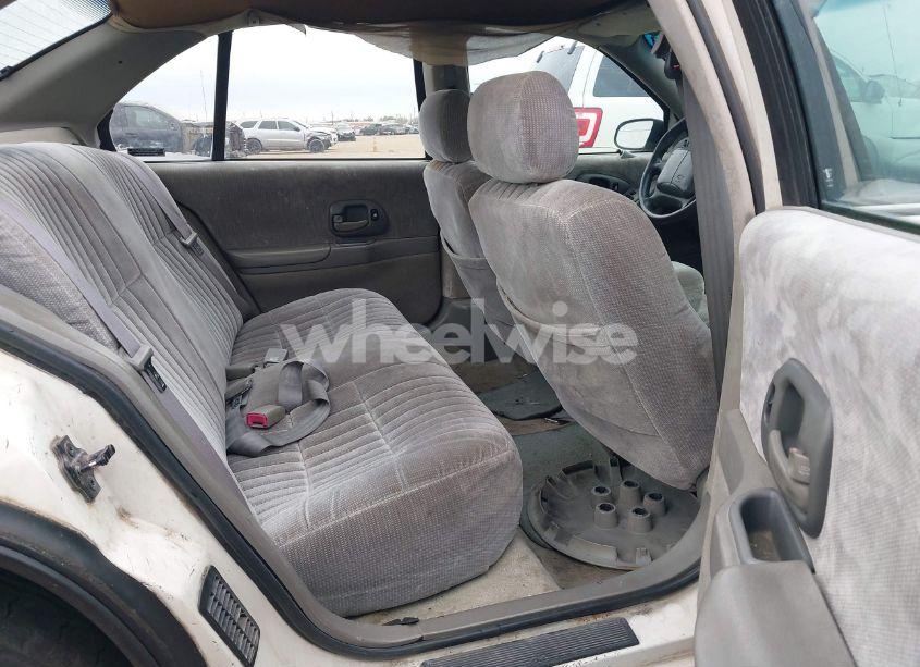 Photo 8 of 2001 Chevrolet Lumina (VIN 2G1WL52J911217517)