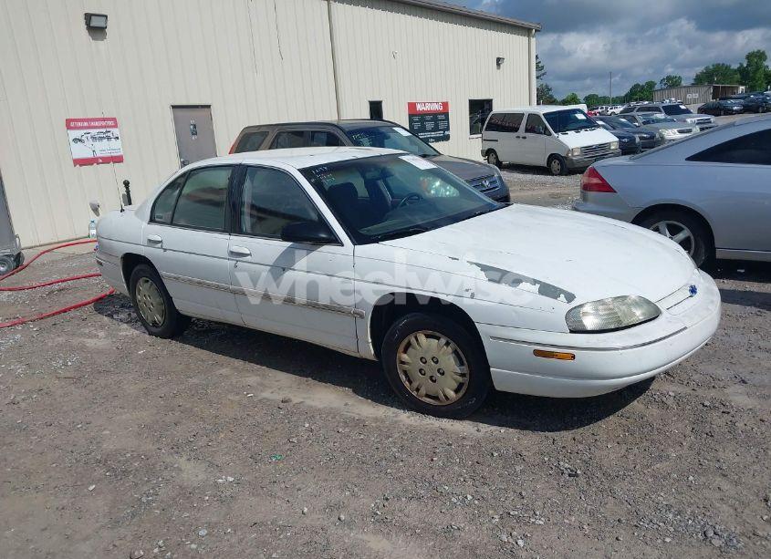 1998 Chevrolet Lumina (VIN 2G1WL52M0W9222673) main photo
