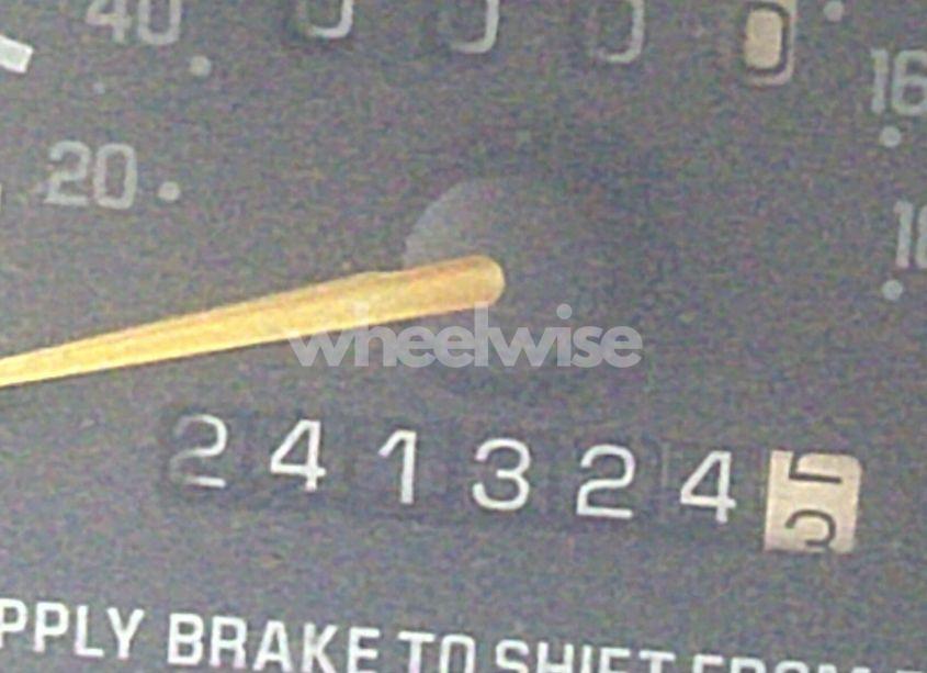 Photo 7 of 1999 Chevrolet Lumina (VIN 2G1WL52M0X9234047)