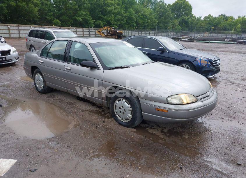 1997 Chevrolet Lumina (VIN 2G1WL52M1V1128279) main photo