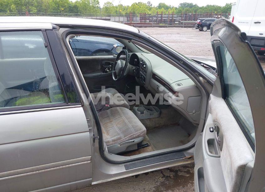 Photo 5 of 1997 Chevrolet Lumina (VIN 2G1WL52M1V1128279)