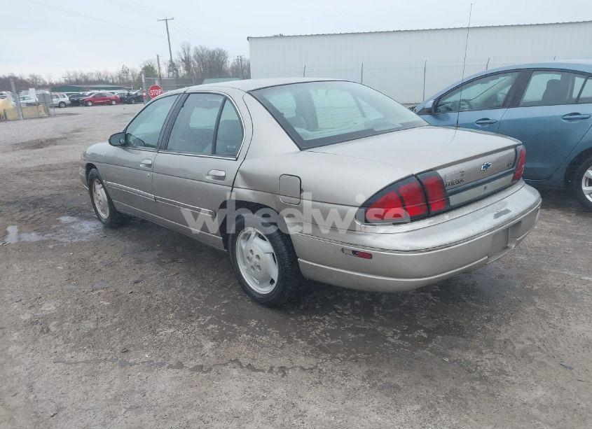 Photo 3 of 1998 Chevrolet Lumina LS (VIN 2G1WL52M1W9257545)