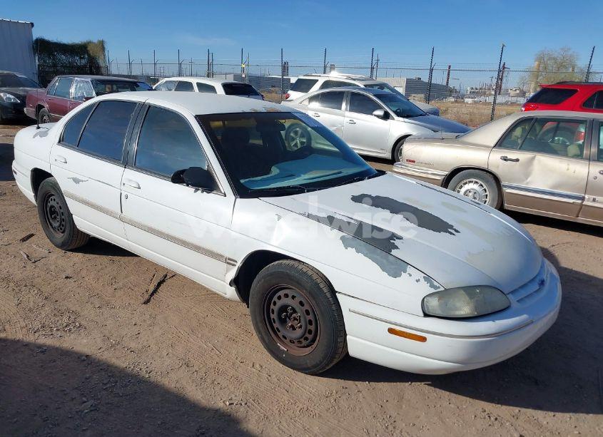 1999 Chevrolet Lumina (VIN 2G1WL52M2X9132412) main photo