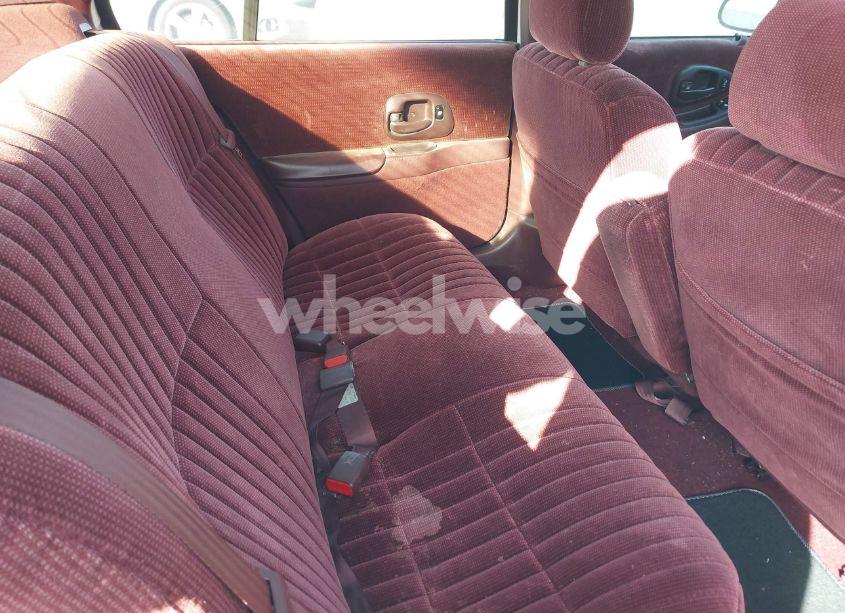 Photo 8 of 1999 Chevrolet Lumina (VIN 2G1WL52M2X9132412)