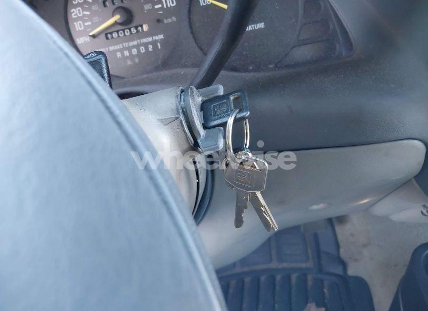 Photo 11 of 1999 Chevrolet Lumina (VIN 2G1WL52M5X9111019)