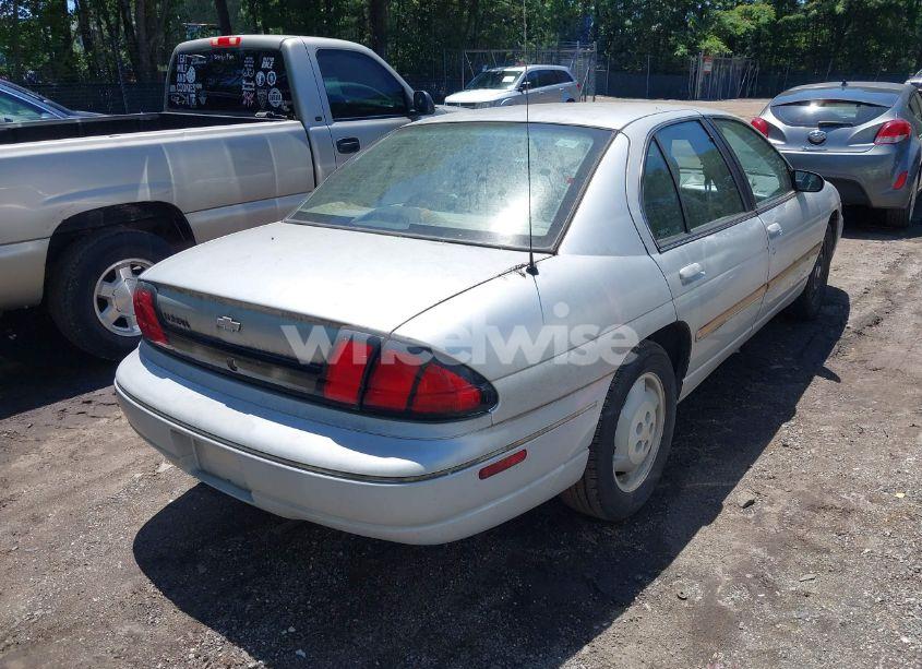 Photo 4 of 1995 Chevrolet Lumina (VIN 2G1WL52M6S1160897)