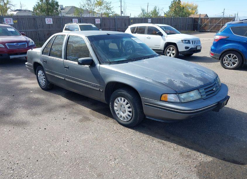 1993 Chevrolet Lumina (VIN 2G1WL54T9P9254222) main photo