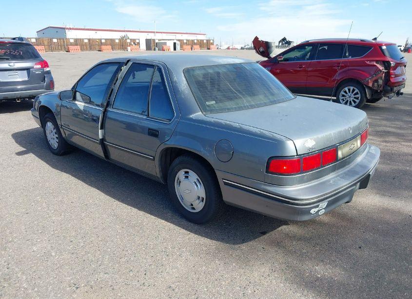 Photo 3 of 1993 Chevrolet Lumina (VIN 2G1WL54T9P9254222)
