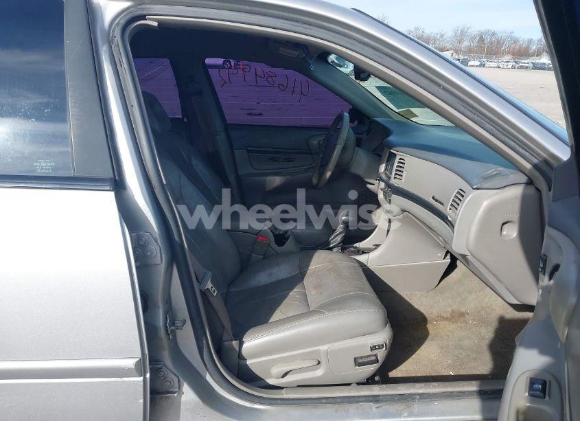 Photo 5 of 2005 Chevrolet Impala SS SUPERCHARGED (VIN 2G1WP551659239708)