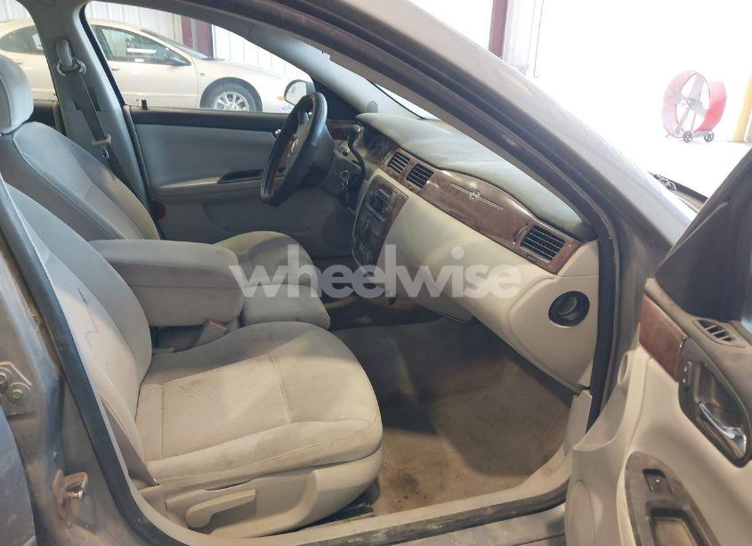 Photo 5 of 2008 Chevrolet Impala LT (VIN 2G1WT55N689211443)