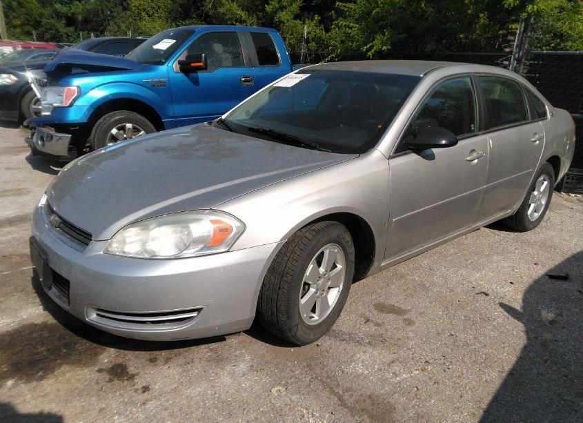Photo 2 of 2008 Chevrolet Impala LT (VIN 2G1WT55N881301000)