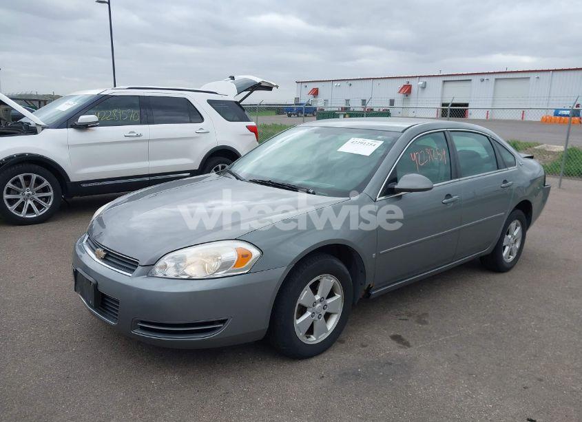Photo 2 of 2007 Chevrolet Impala LT (VIN 2G1WT55NX79339411)