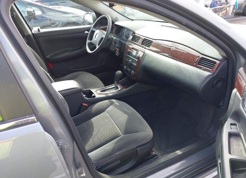 Photo 5 of 2009 Chevrolet Impala LT (VIN 2G1WT57K091192830)