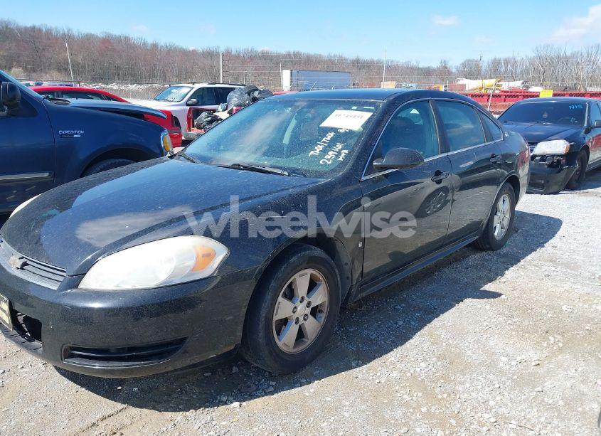 Photo 2 of 2009 Chevrolet Impala LT (VIN 2G1WT57K091239161)