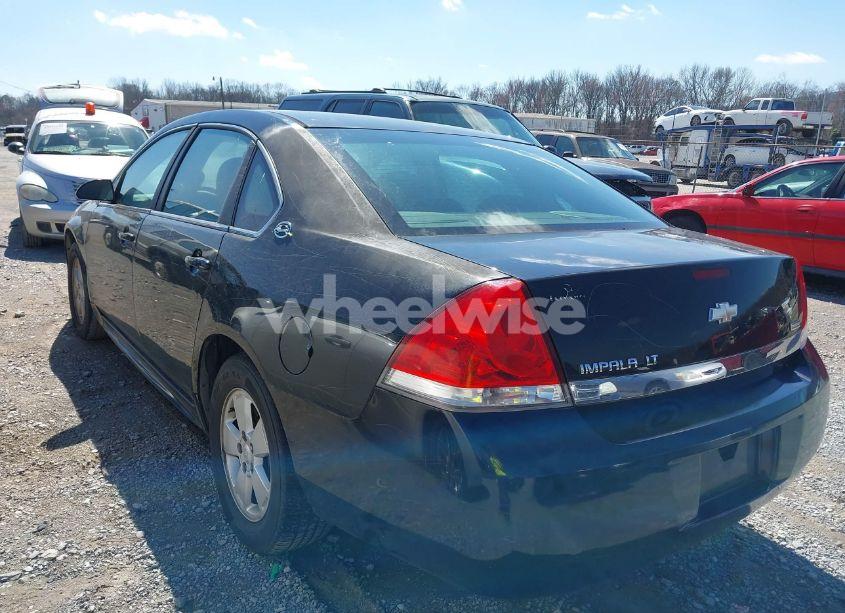 Photo 3 of 2009 Chevrolet Impala LT (VIN 2G1WT57K091239161)