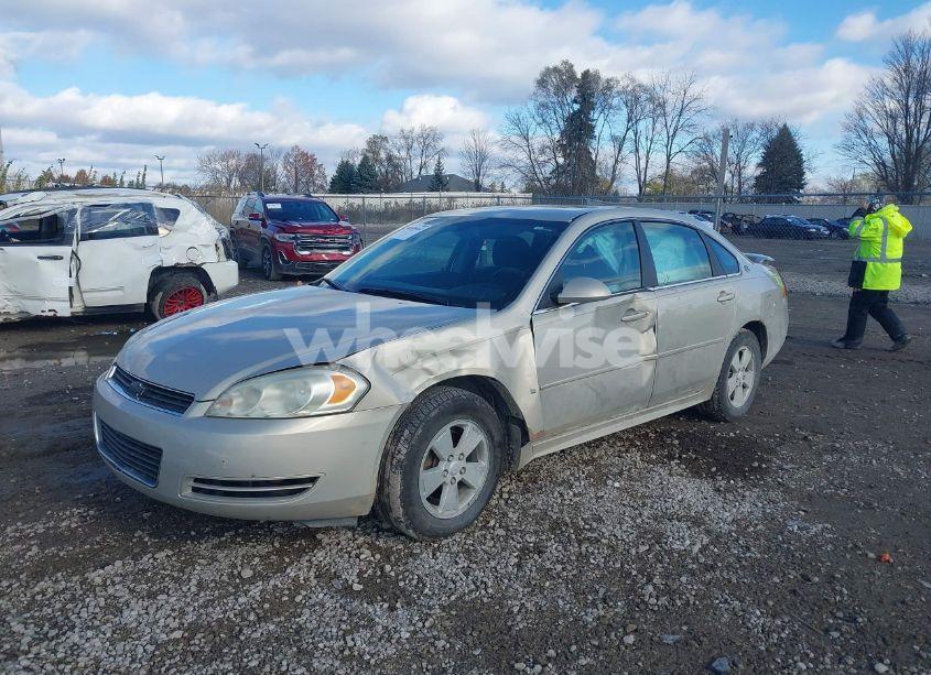 Photo 2 of 2009 Chevrolet Impala LT (VIN 2G1WT57K091281846)