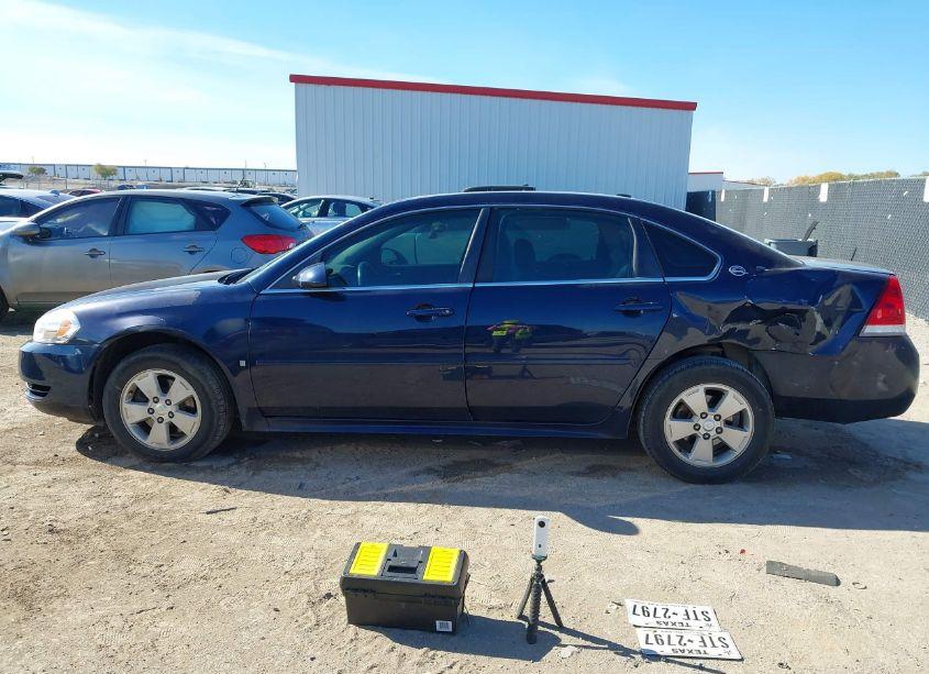 Photo 14 of 2009 Chevrolet Impala LT (VIN 2G1WT57K091323349)