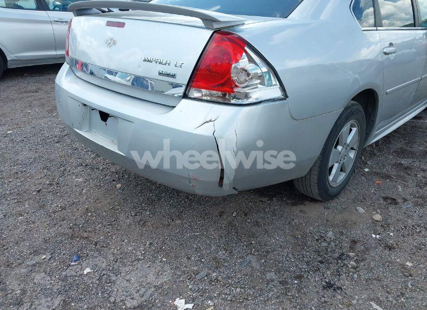 Photo 13 of 2009 Chevrolet Impala LT (VIN 2G1WT57K191139537)