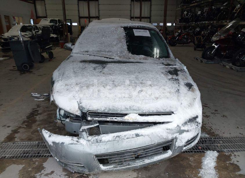 Photo 11 of 2009 Chevrolet Impala LT (VIN 2G1WT57K191149470)