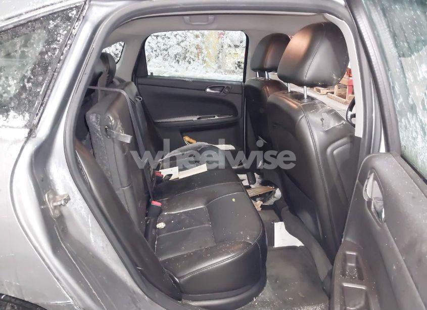 Photo 8 of 2009 Chevrolet Impala LT (VIN 2G1WT57K191149470)