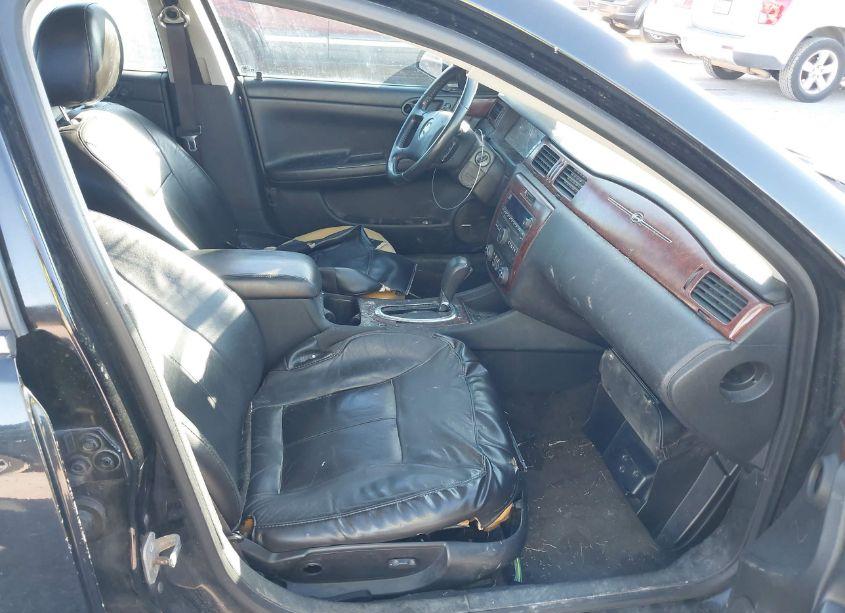 Photo 5 of 2009 Chevrolet Impala LT (VIN 2G1WT57K191248080)