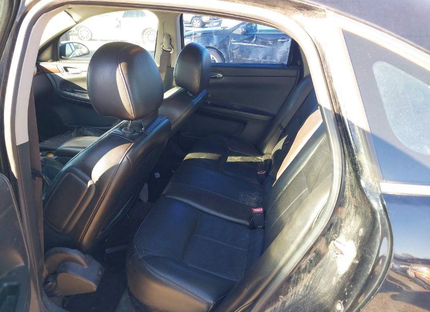 Photo 8 of 2009 Chevrolet Impala LT (VIN 2G1WT57K191248080)