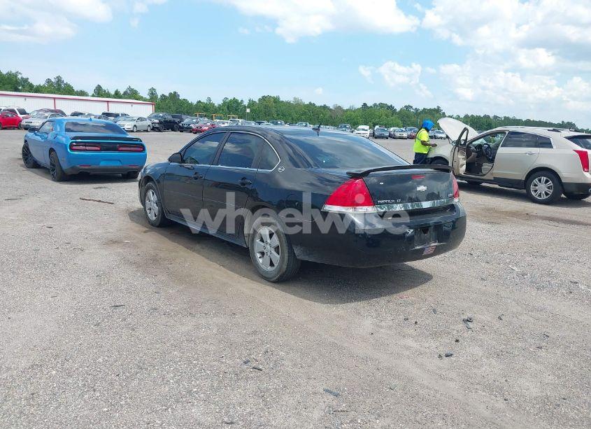 Photo 3 of 2009 Chevrolet Impala LT (VIN 2G1WT57K191272122)