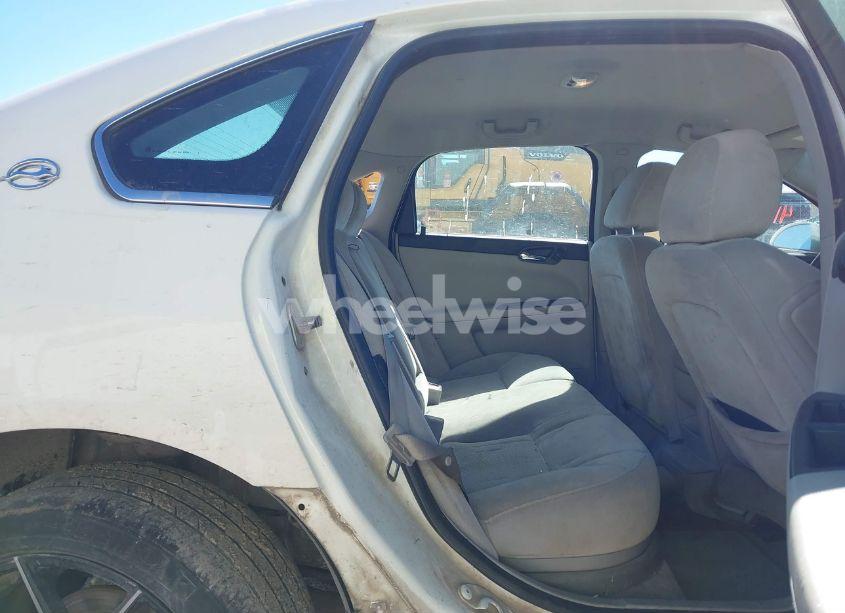 Photo 8 of 2009 Chevrolet Impala LT (VIN 2G1WT57K191317950)