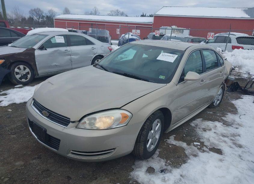 Photo 2 of 2009 Chevrolet Impala LT (VIN 2G1WT57K291154080)