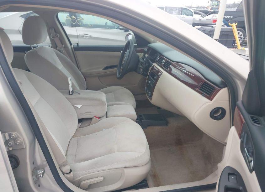 Photo 5 of 2009 Chevrolet Impala LT (VIN 2G1WT57K291154080)