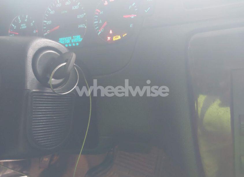 Photo 11 of 2009 Chevrolet Impala LT (VIN 2G1WT57K291180646)