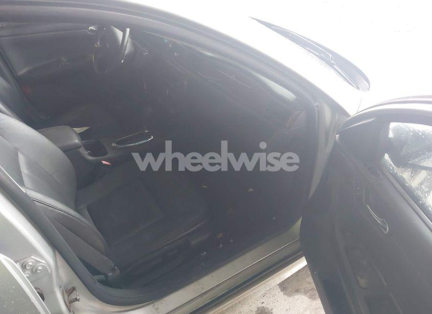 Photo 5 of 2009 Chevrolet Impala LT (VIN 2G1WT57K291180646)