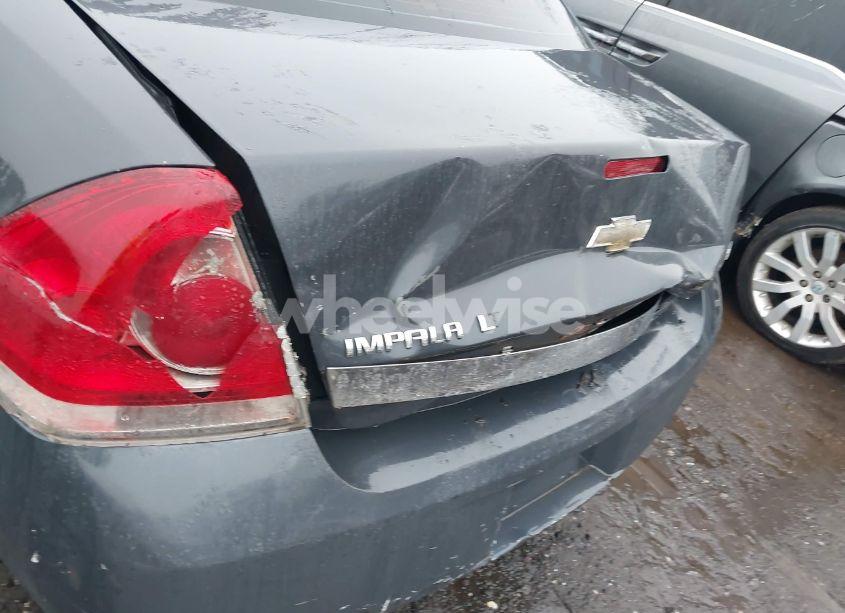 Photo 6 of 2009 Chevrolet Impala LT (VIN 2G1WT57K291186124)