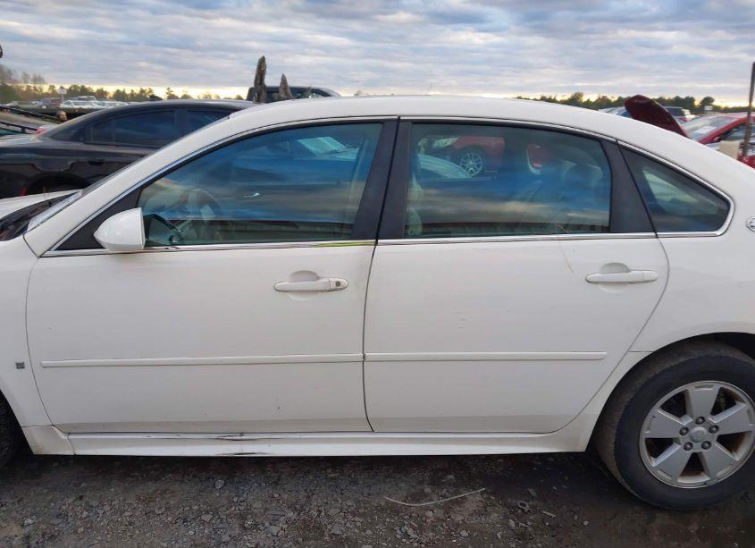 Photo 13 of 2009 Chevrolet Impala LT (VIN 2G1WT57K291209675)