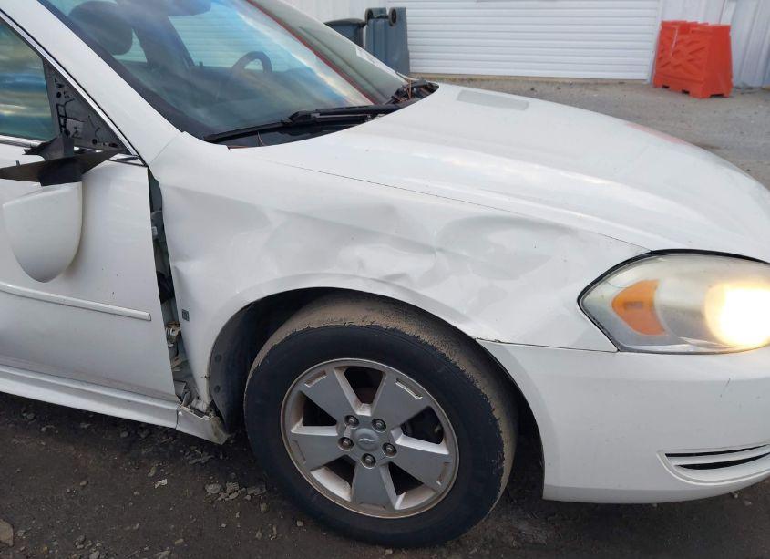 Photo 5 of 2009 Chevrolet Impala LT (VIN 2G1WT57K291209675)