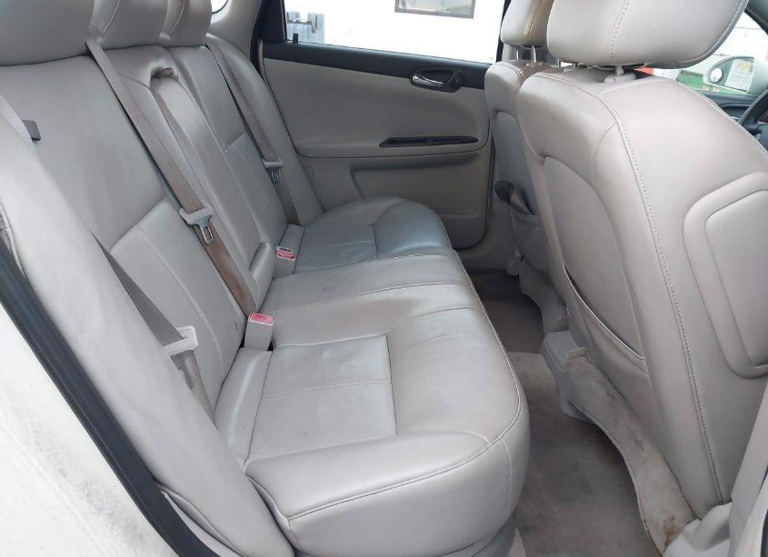 Photo 7 of 2009 Chevrolet Impala LT (VIN 2G1WT57K291209675)