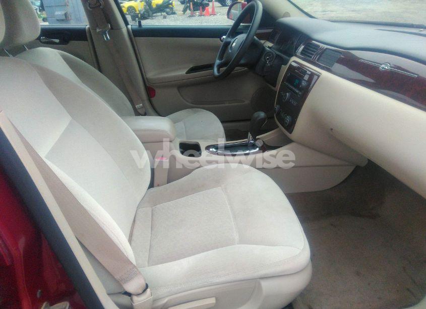 Photo 5 of 2009 Chevrolet Impala LT (VIN 2G1WT57K291260609)