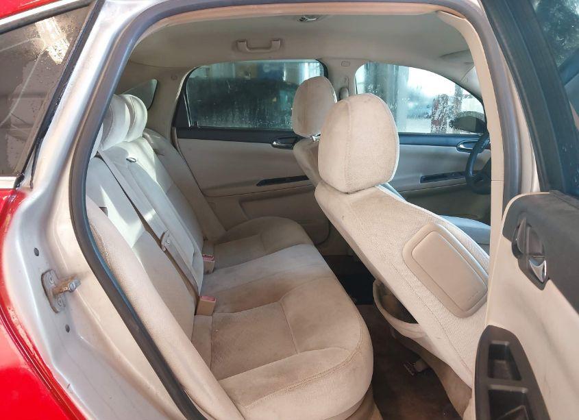 Photo 8 of 2009 Chevrolet Impala LT (VIN 2G1WT57K291271562)