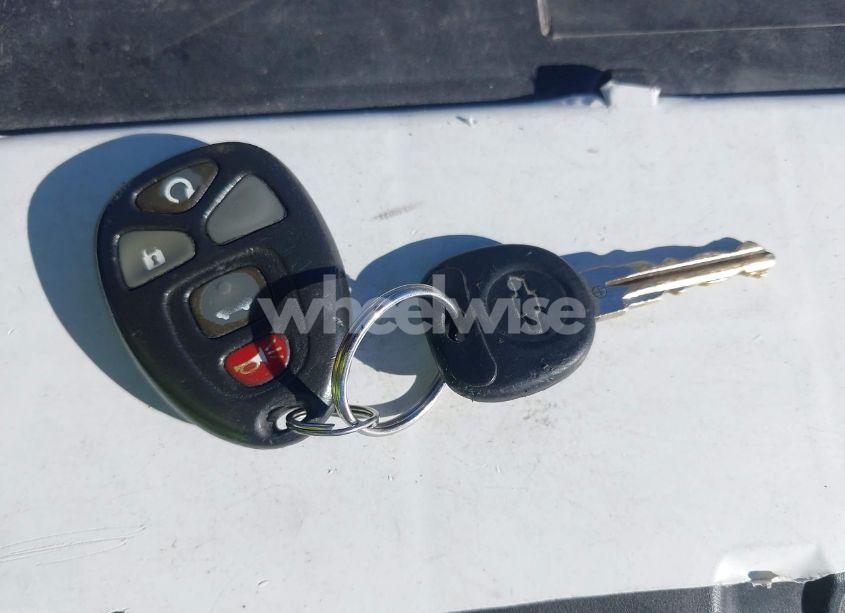 Photo 11 of 2009 Chevrolet Impala LT (VIN 2G1WT57K291285185)