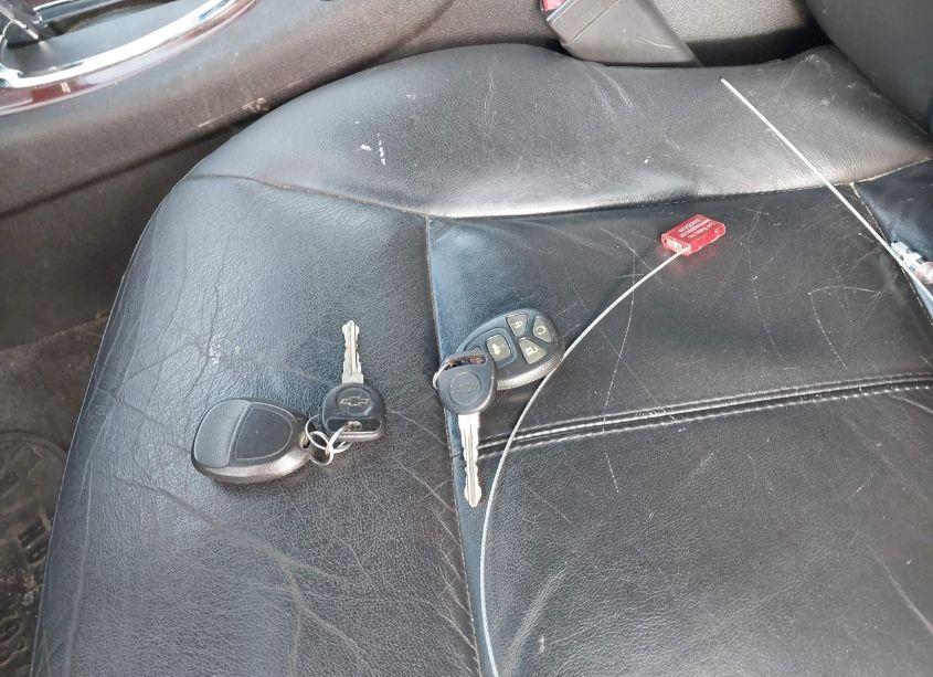 Photo 11 of 2009 Chevrolet Impala LT (VIN 2G1WT57K291326348)