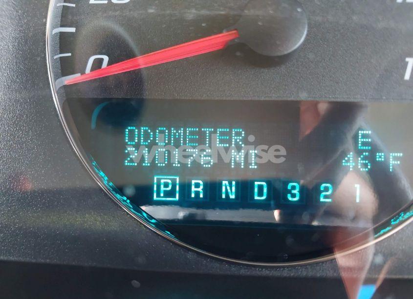 Photo 15 of 2009 Chevrolet Impala LT (VIN 2G1WT57K391114199)