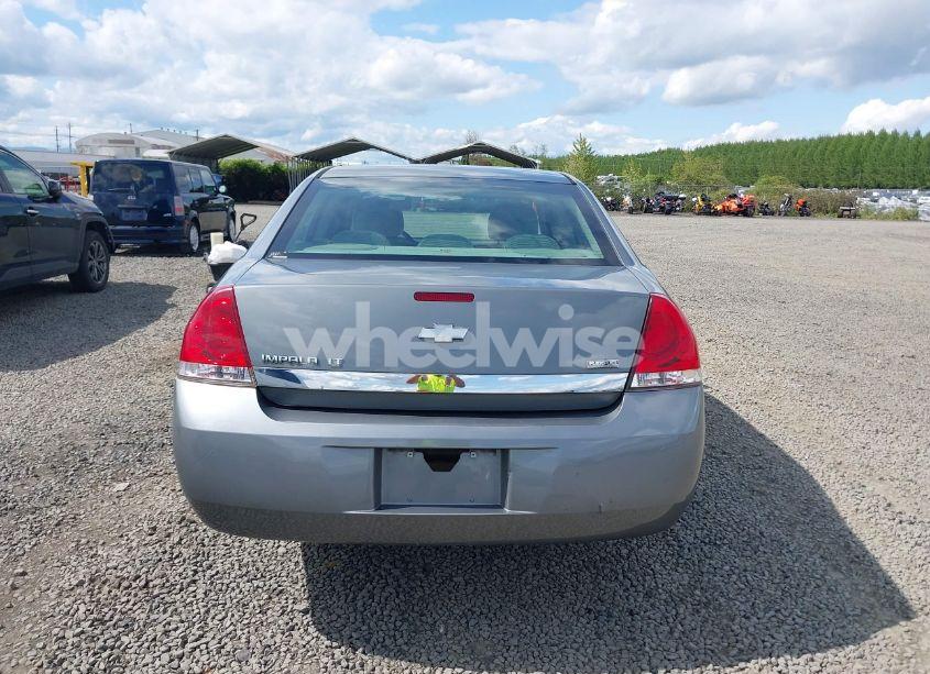 Photo 16 of 2009 Chevrolet Impala LT (VIN 2G1WT57K391114199)