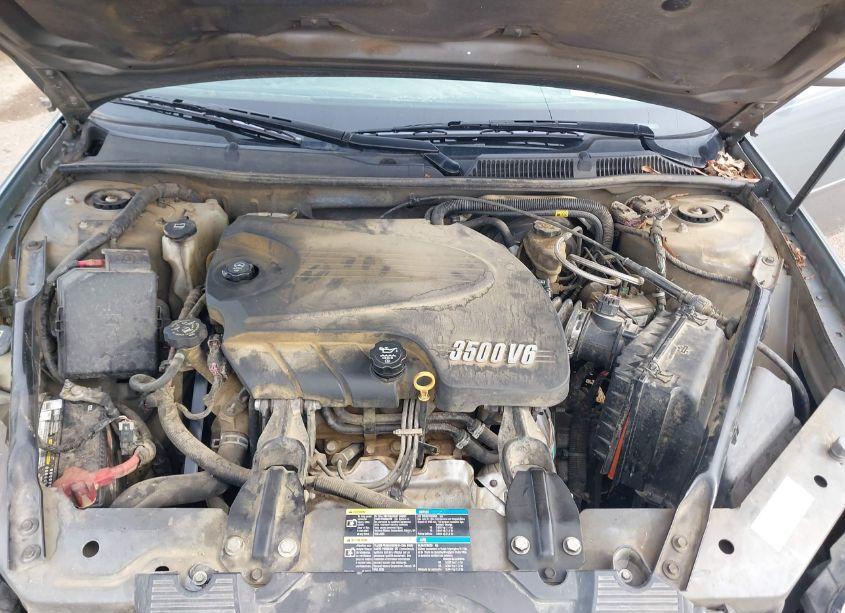 Photo 10 of 2009 Chevrolet Impala LT (VIN 2G1WT57K391229403)